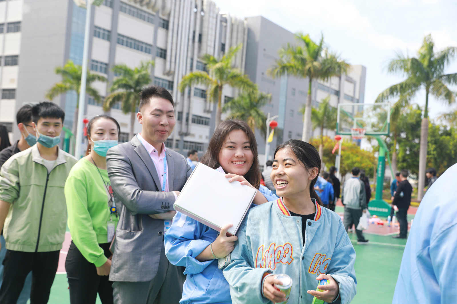 就地過年，年味不減—我在勝宏挺好的